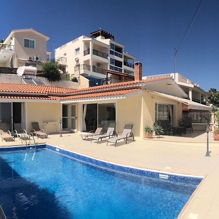 Peyia Palm Villa Пафос Экстерьер фото