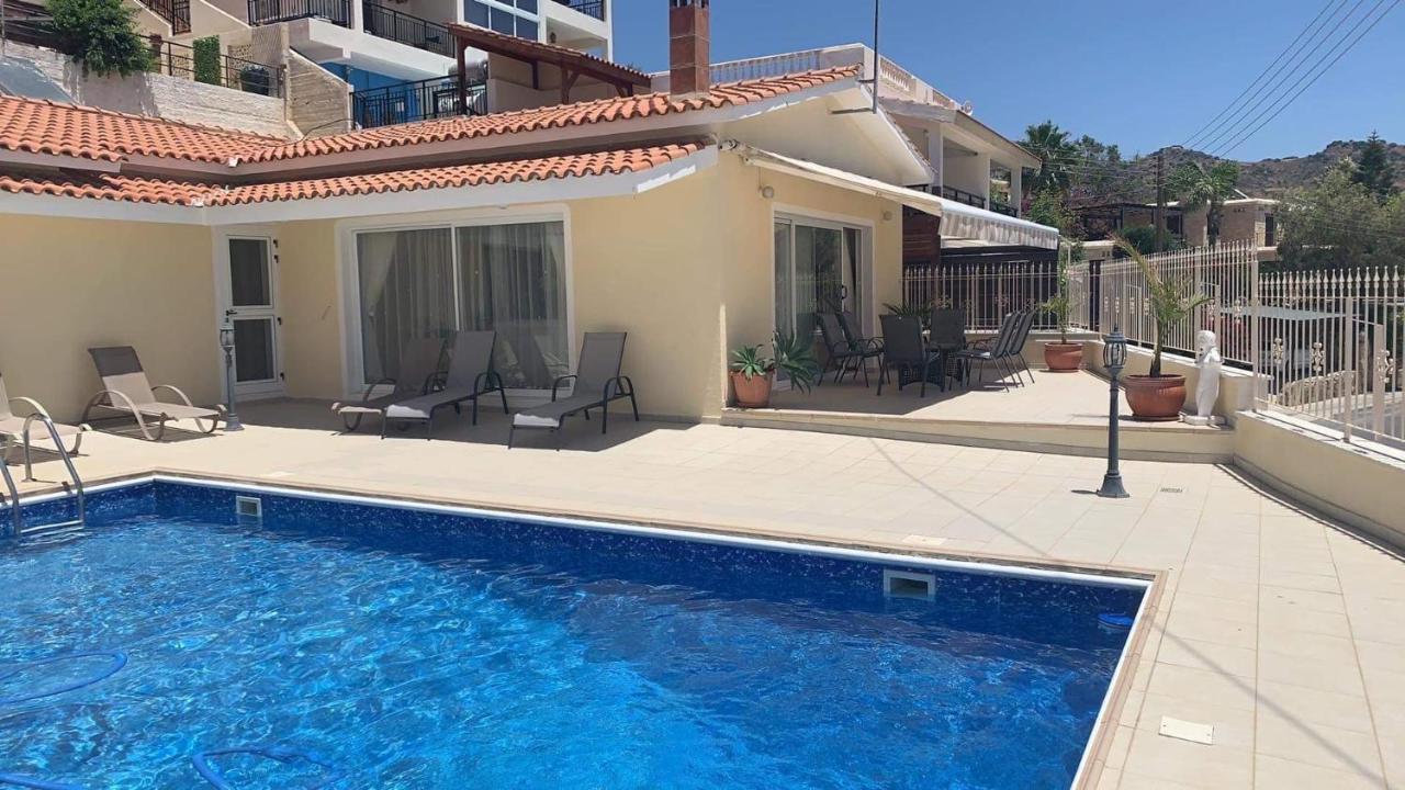Peyia Palm Villa Пафос Экстерьер фото