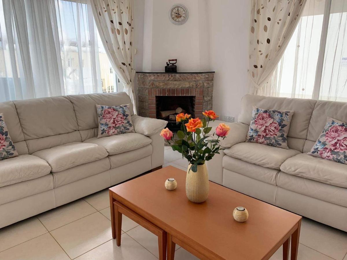 Peyia Palm Villa Пафос Экстерьер фото